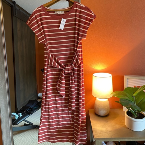 LOFT Dresses & Skirts - Stripe ribbed belted midi Loft dress LOFT Dresses & Skirts - Stripe ribbed belted midi Loft dress